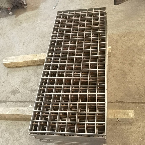 插接鋼格板、互插鋼格柵板：綠色環保可回收