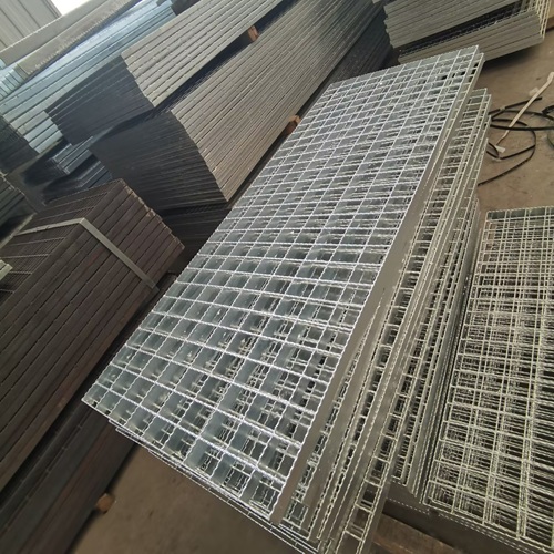 車庫鋼格柵系統：立體空間與承重性能的完美平衡