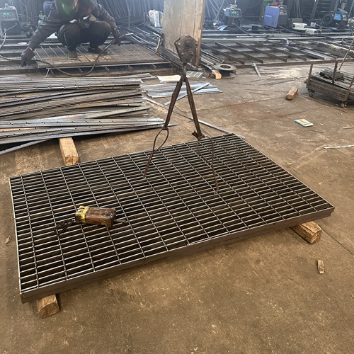 鋼格柵板的質量檢測標準有哪些