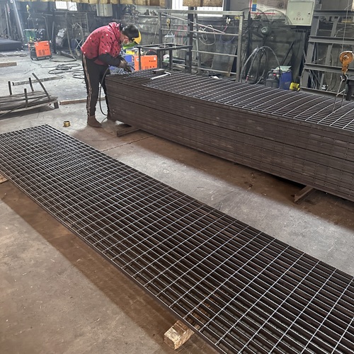 2025鋼格板行業(yè)現(xiàn)狀與未來，3大趨勢提前看